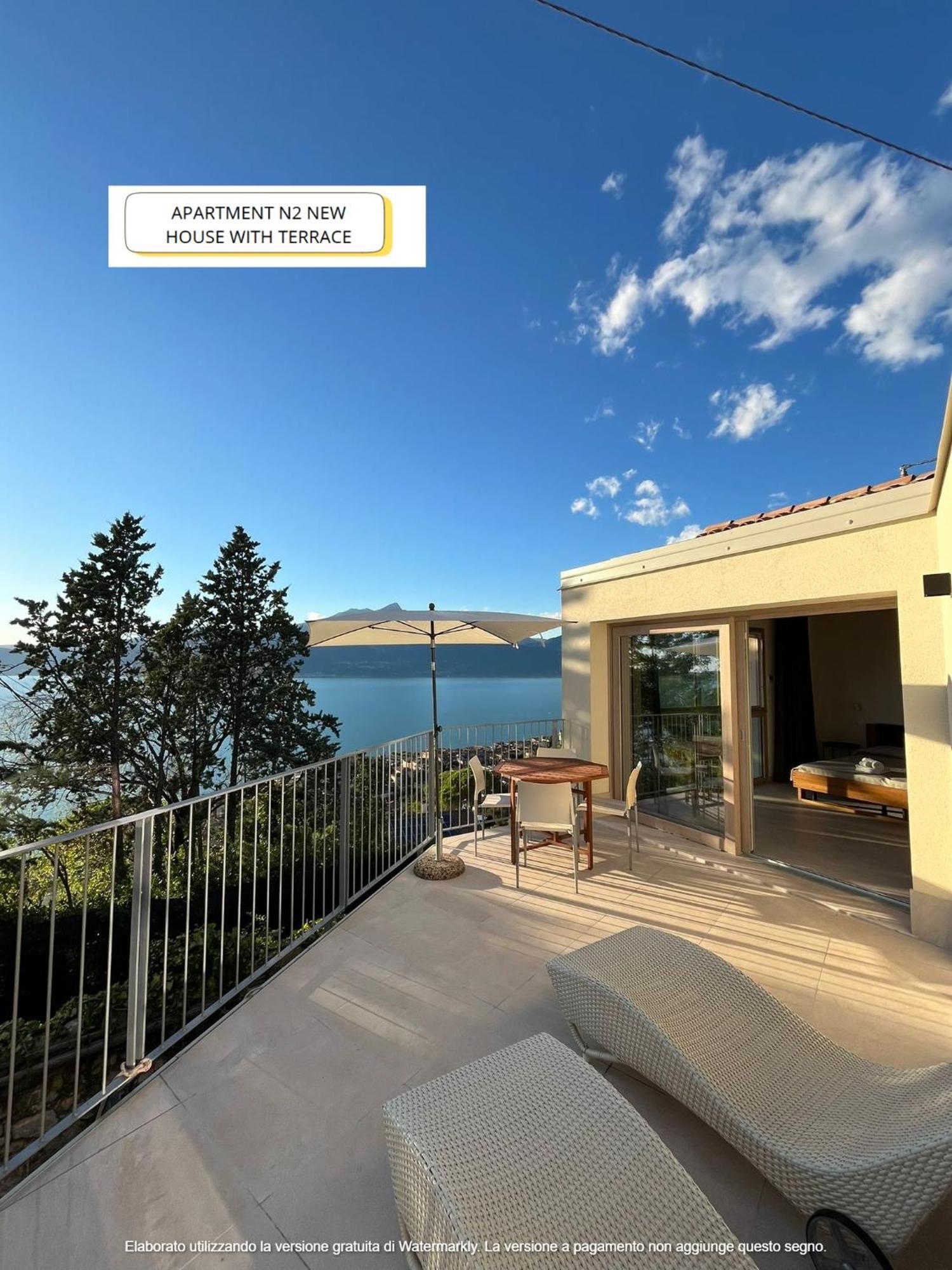 The View Apartment Тори дел Бенако Екстериор снимка