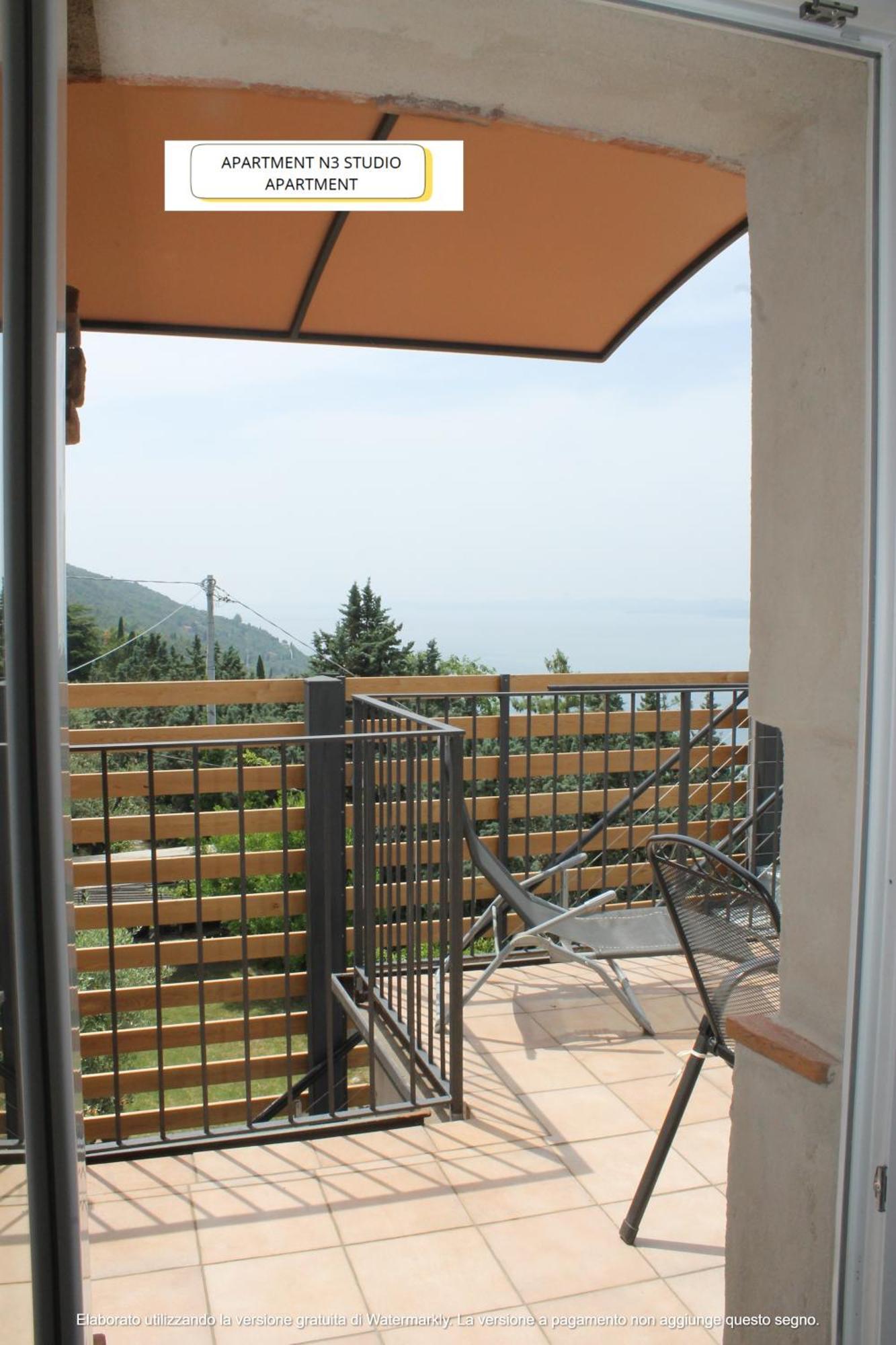 The View Apartment Тори дел Бенако Екстериор снимка