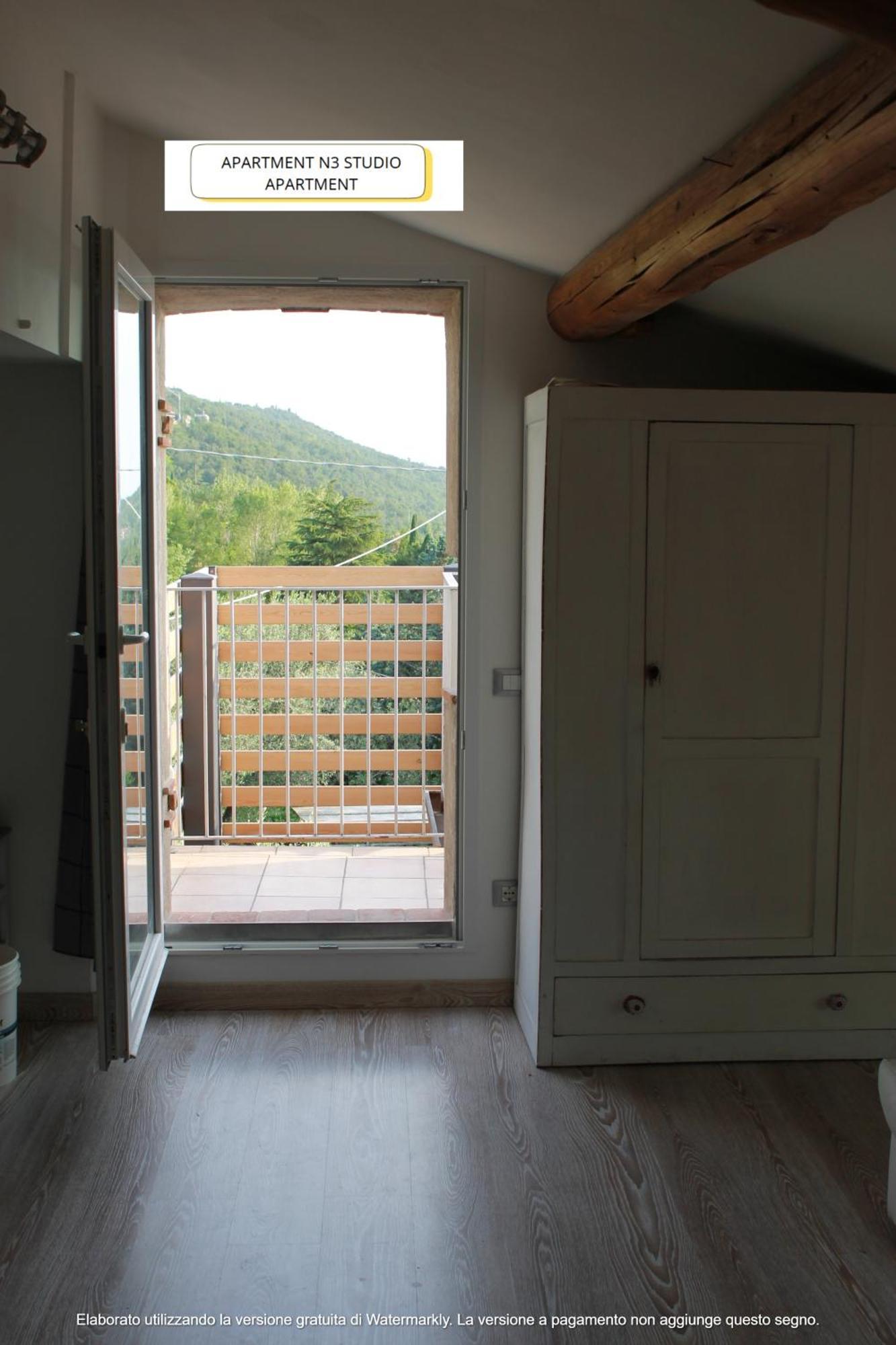 The View Apartment Тори дел Бенако Екстериор снимка