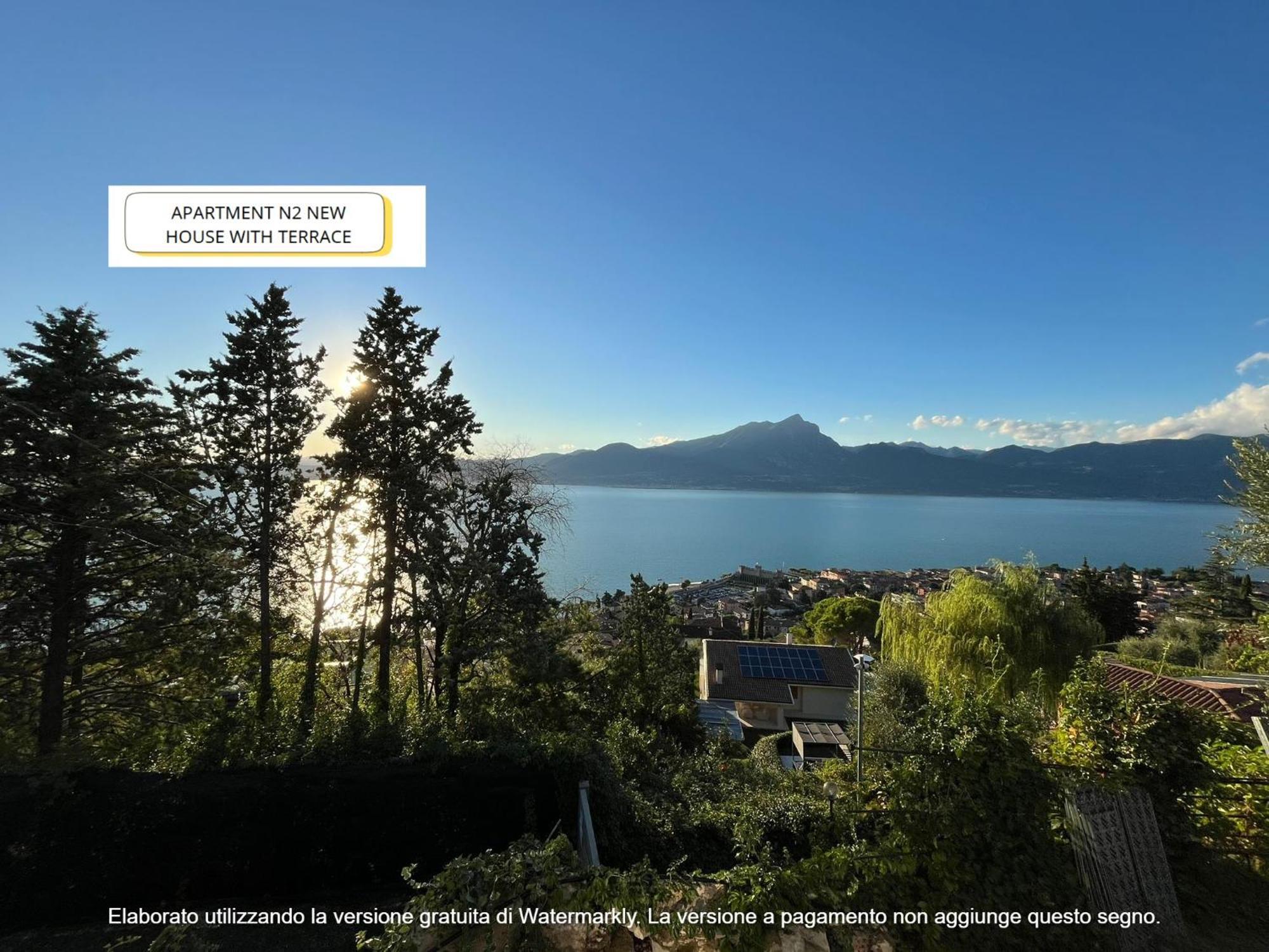 The View Apartment Тори дел Бенако Екстериор снимка