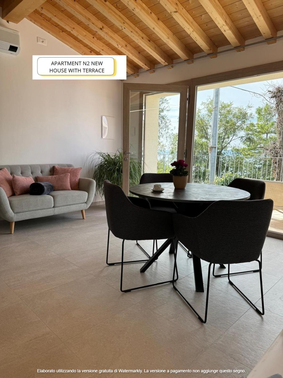The View Apartment Тори дел Бенако Екстериор снимка
